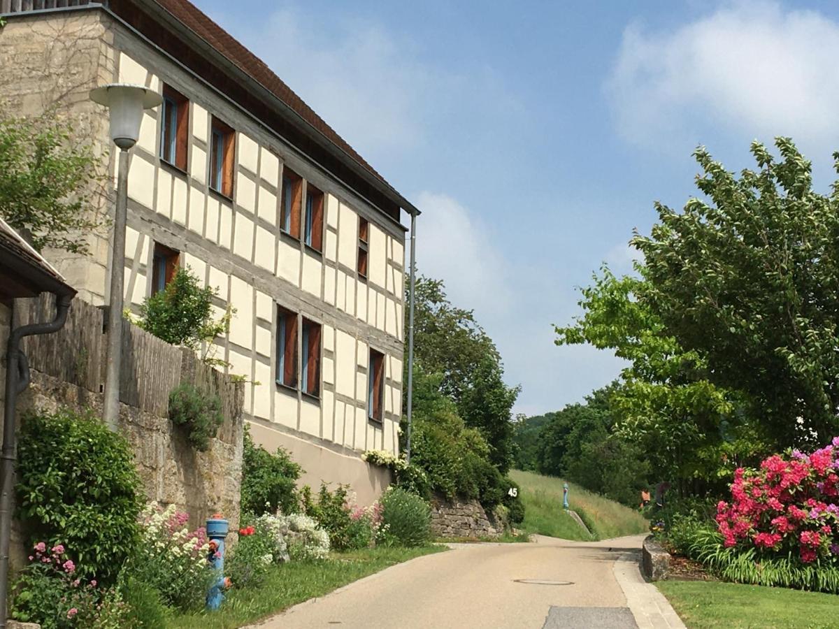 Rose Cottage Im Romantischen Taubertal Adelshofen  Luaran gambar